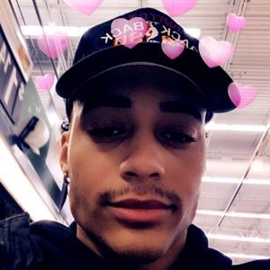 Meet your Posher, Charles